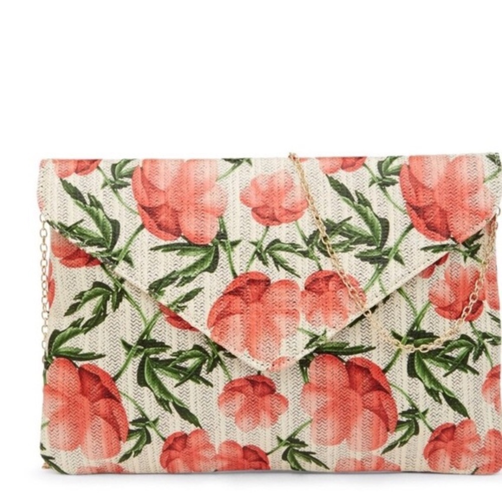 NWT! Oversized Floral Straw Clutch 🎉Best in Bags HP🎉
